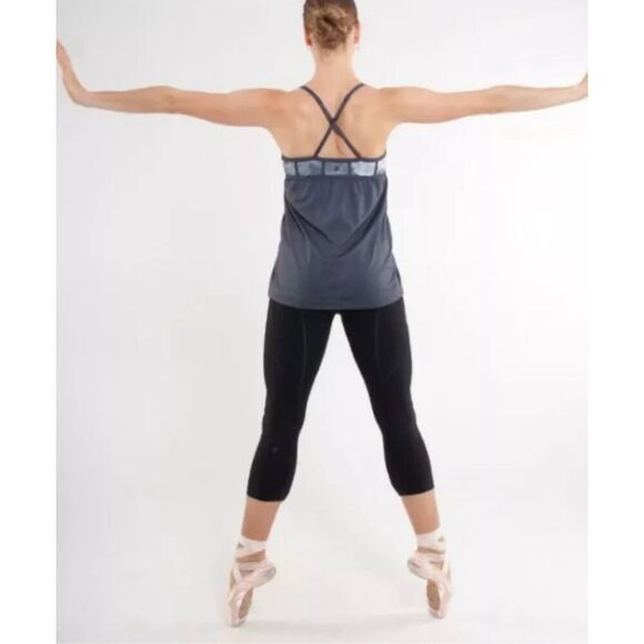 Lululemon Women's Sz‎ 8 Rehearsal Tank Top Strappy Workout Athletic Yoga Shirt - Picture 2 of 10